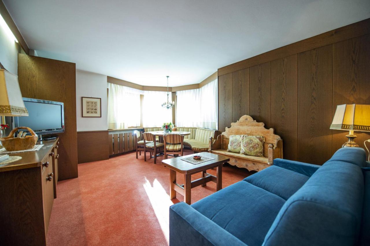Apartments Meisules オルティゼーイ エクステリア 写真