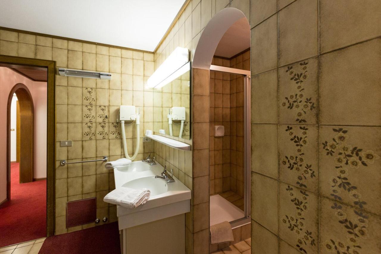 Apartments Meisules オルティゼーイ エクステリア 写真