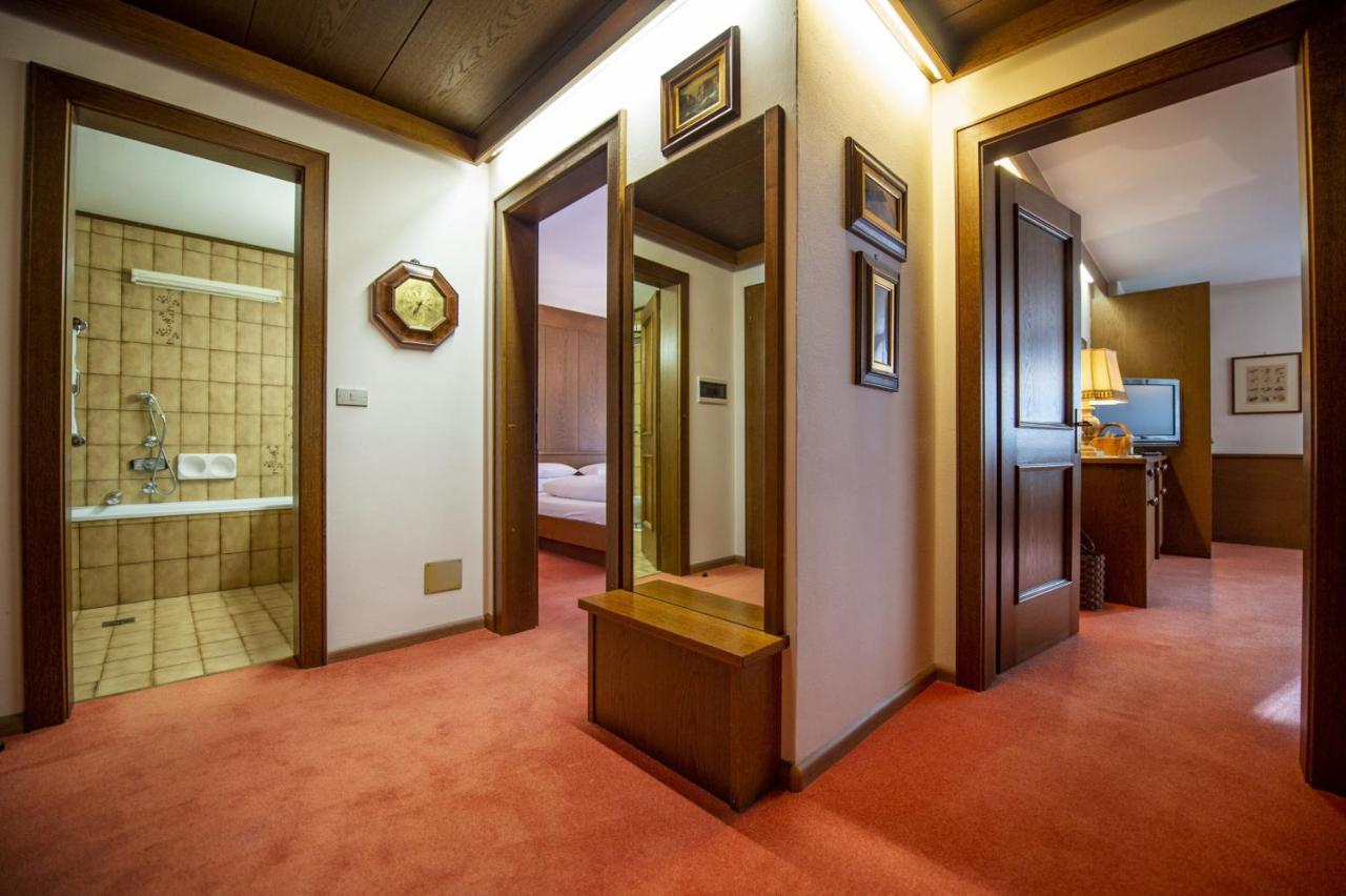 Apartments Meisules オルティゼーイ エクステリア 写真