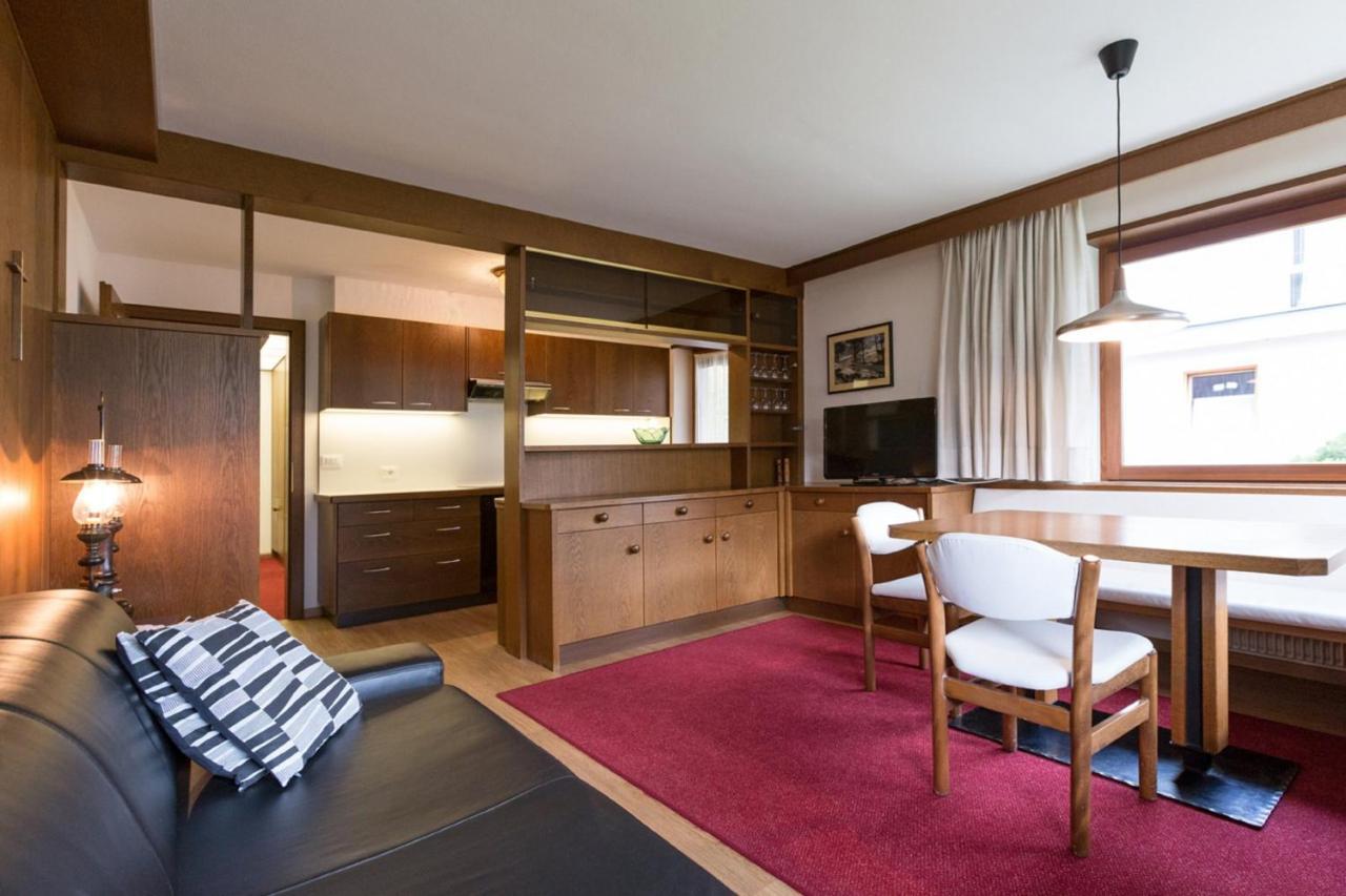 Apartments Meisules オルティゼーイ エクステリア 写真