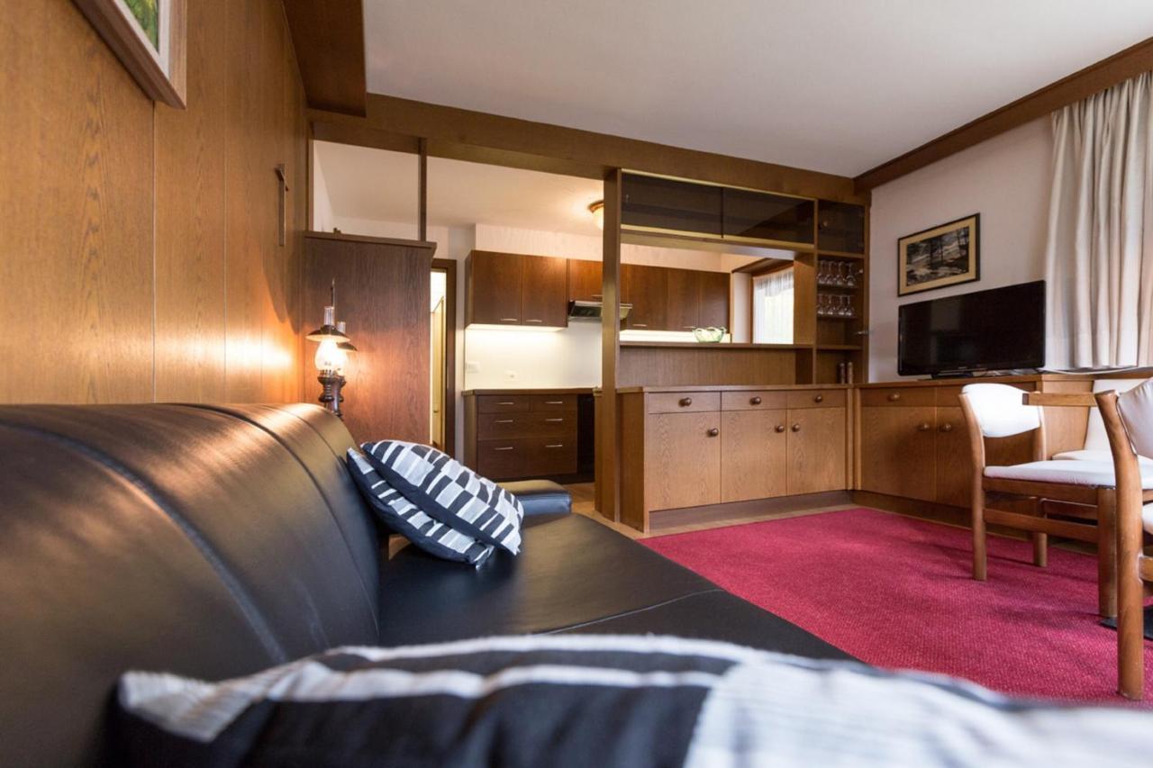 Apartments Meisules オルティゼーイ エクステリア 写真